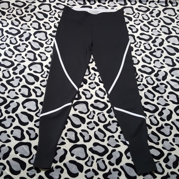 Victoria's Secret Pants - Victoria Secret work-out leggings